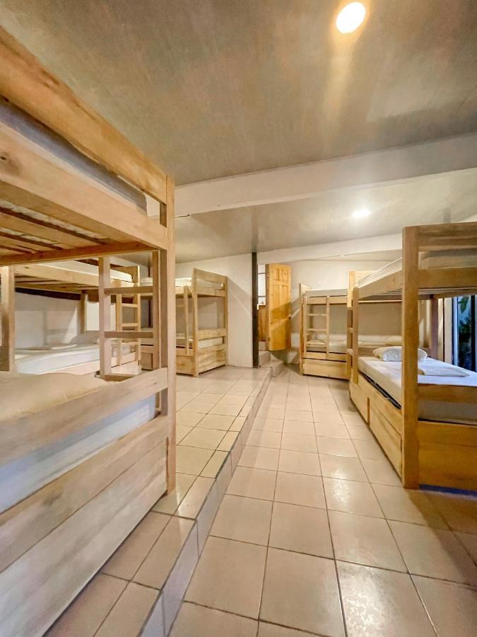 El Gato Rojas Surf Hostel Playa Santa Teresa  외부 사진